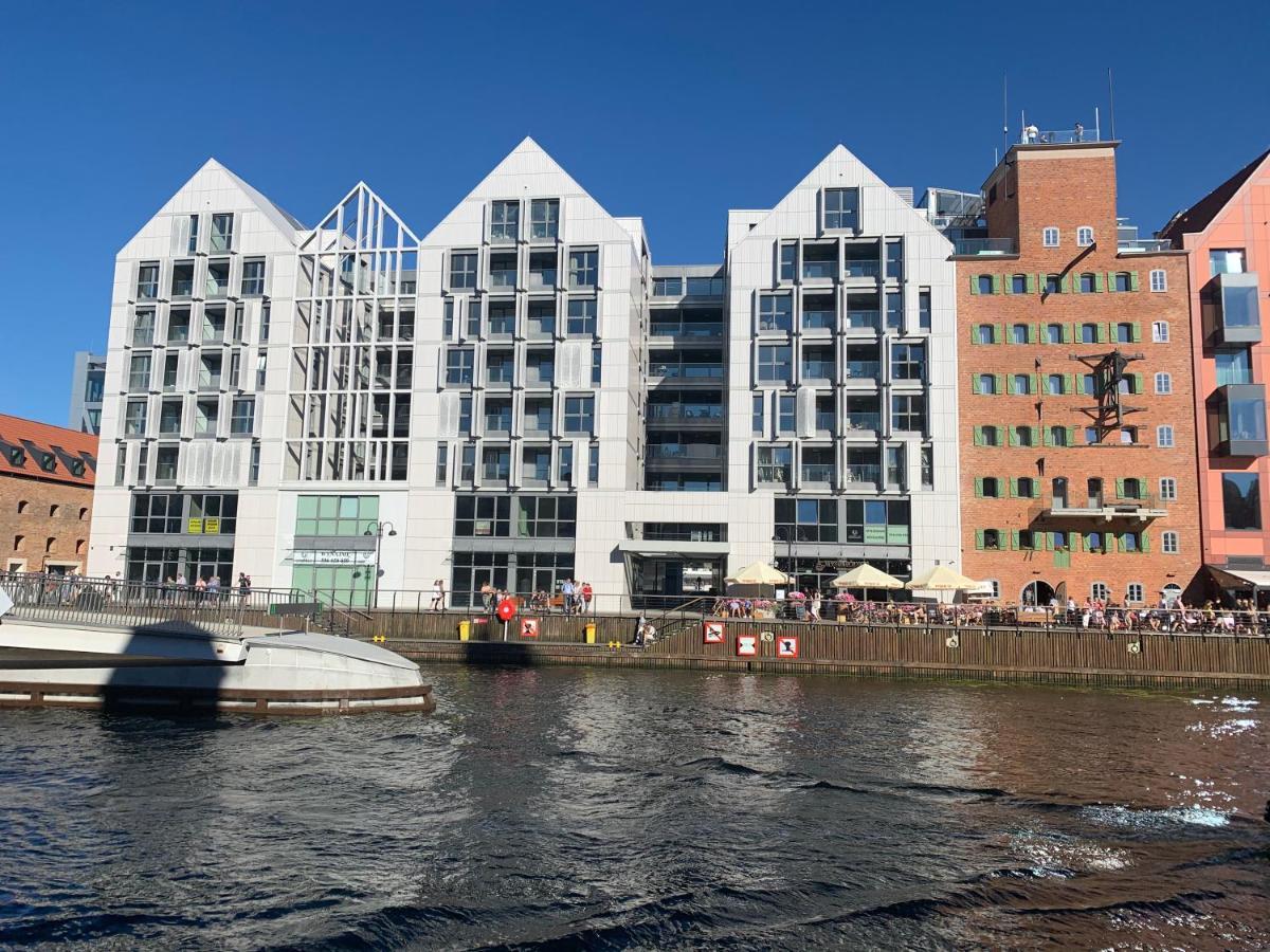 Baltic Riviera Apartments - Luxurious Apartment With Patio And River View 그단스크 외부 사진